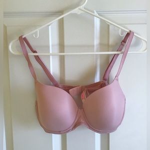 Pink Victoria’s Secret bras